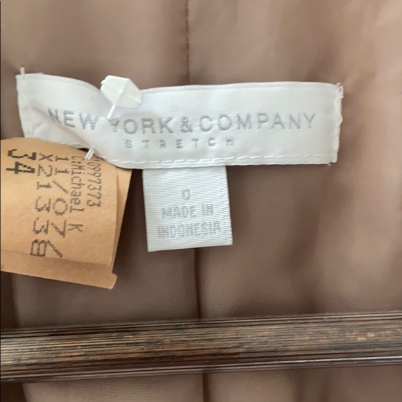 New York and Co Blazer - Picture 4 of 4